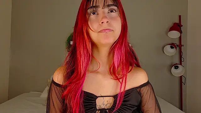 ParisFox  online show from 12-04-25, 07:55