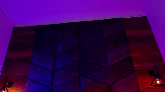 ParisFox  online show from 02-05-26, 07:40