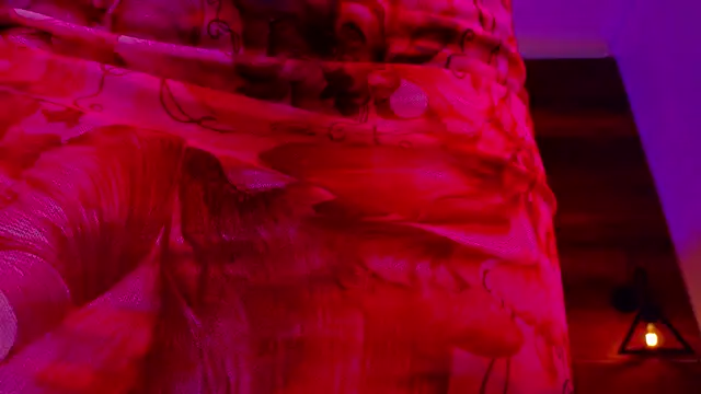 ParisFox  online show from 02-07-26, 07:39