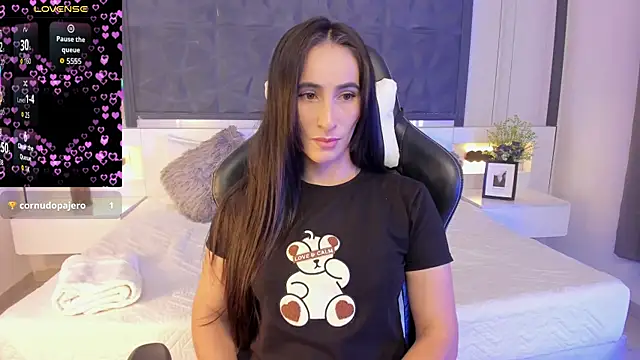 SaraGomez1 online show from 01-12-26, 01:05