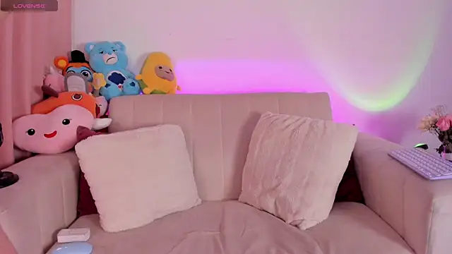 DAKOTA LOVEE online show from 02-22-25, 04:51