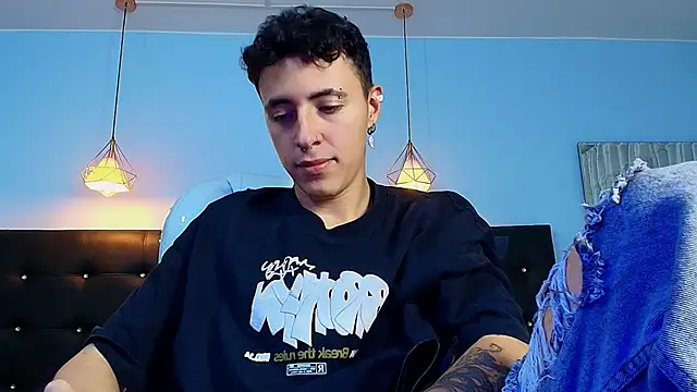 Lobo 17  online show from 01-03-25, 03:38