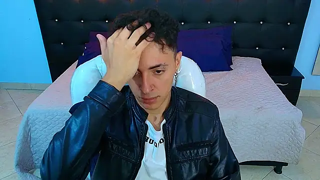 Lobo 17  online show from 01-14-25, 04:04