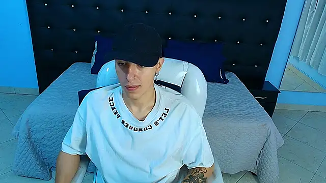 Lobo 17  online show from 01-22-25, 03:41