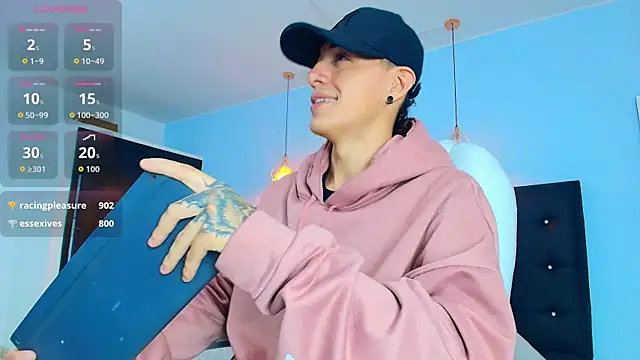 Lobo 17  online show from 09-11-25, 03:50