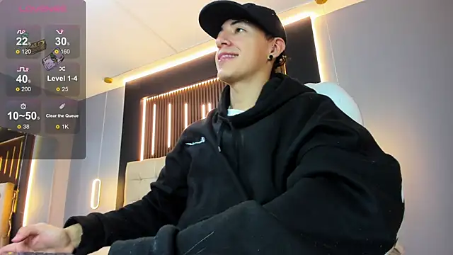 Lobo 17  online show from 04-09-26, 03:50