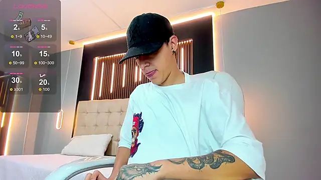 Lobo 17  online show from 04-25-26, 03:42