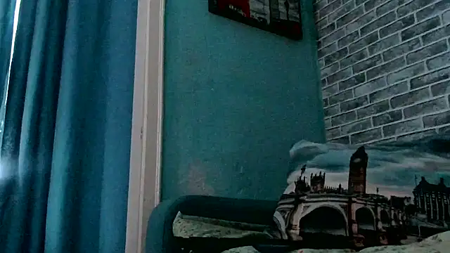 Snapshot of luhia5 chatting on 12-15-24, 08:19 luhia5 online show from 12-15-24, 08:19