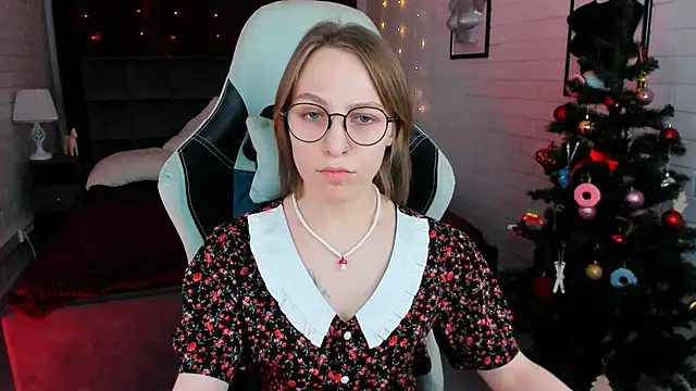 AphexQueen online show from 12-20-24, 01:11