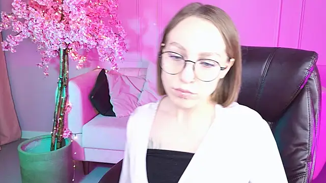 AphexQueen online show from 01-13-25, 01:17