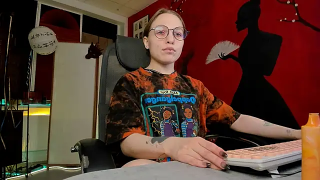 AphexQueen online show from 02-18-25, 03:32