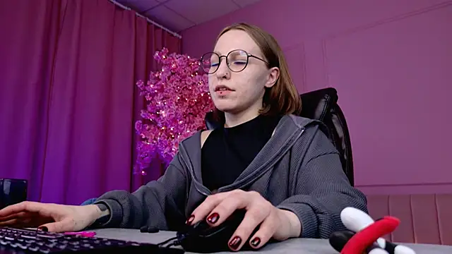 AphexQueen online show from 02-28-25, 07:14