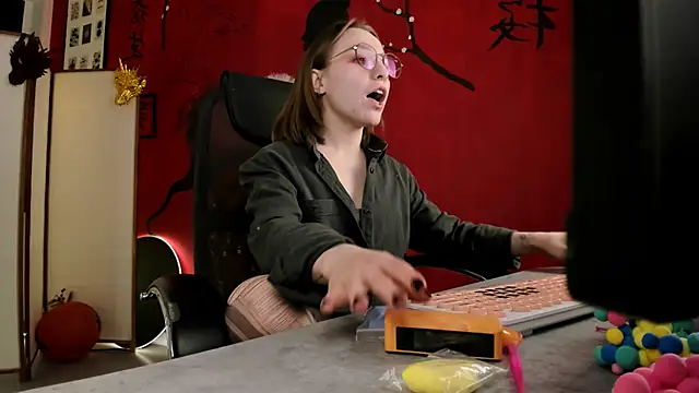 AphexQueen online show from 03-08-25, 07:20