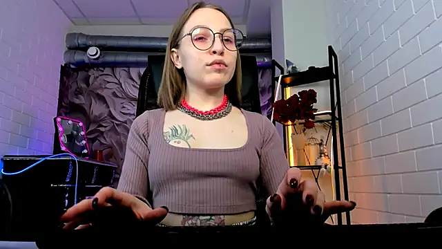 AphexQueen online show from 03-17-25, 09:12