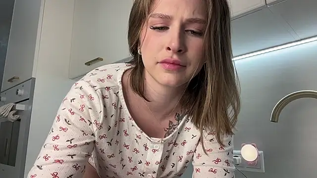 Scarlett Florence online show from 03-05-25, 07:38