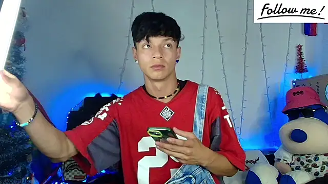 twink sebas  online show from 12-25-24, 04:44