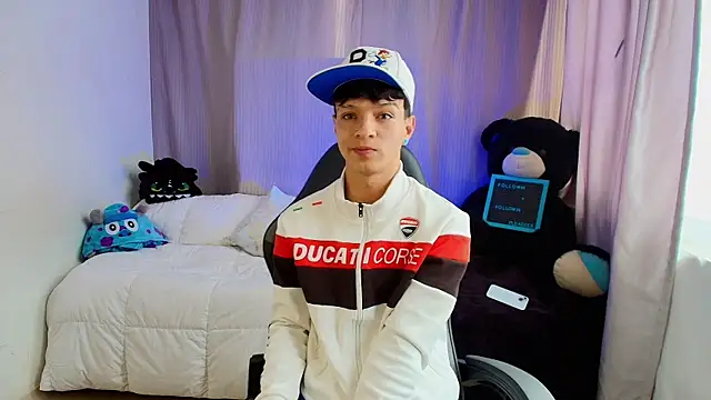 twink sebas  online show from 05-03-26, 04:13