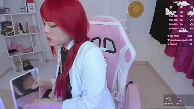 Snapshot of misshoneyxxx chatting on 02-09-25, 12:49 misshoneyxxx online show from 02-09-25, 12:49