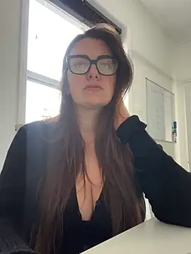 Snapshot of Miss_Stassi chatting on 03-11-25, 09:24 Miss Stassi online show from 03-11-25, 09:24