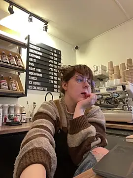 cinnabon  online show from 11-24-25, 11:54