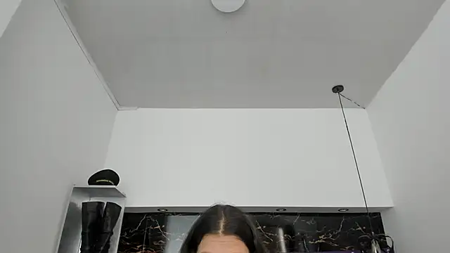 Kathia Armstrong online show from 12-16-24, 12:38