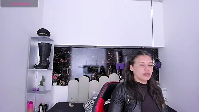 Kathia Armstrong online show from 01-21-25, 12:50