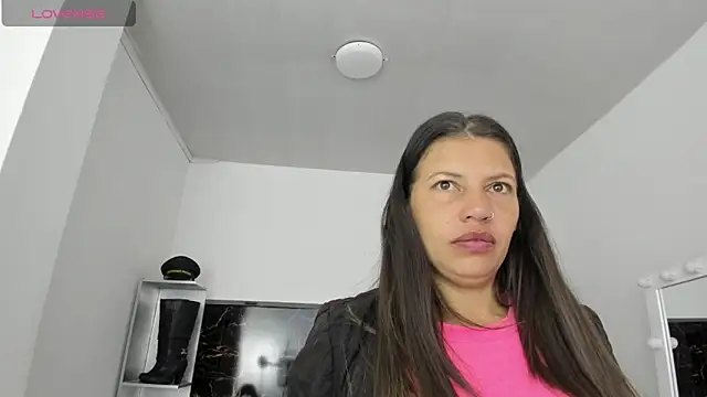 Kathia Armstrong online show from 01-27-25, 01:41