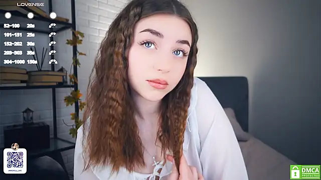 Snapshot of LindaFarmer chatting on 01-16-25, 04:07 LindaFarmer online show from 01-16-25, 04:07