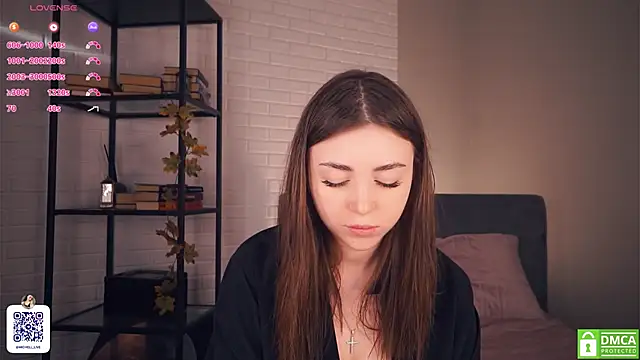 Snapshot of LindaFarmer chatting on 02-03-25, 10:25 LindaFarmer online show from 02-03-25, 10:25