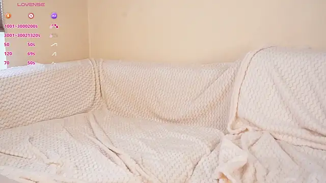 Snapshot of LindaFarmer chatting on 03-06-25, 09:58 LindaFarmer online show from 03-06-25, 09:58