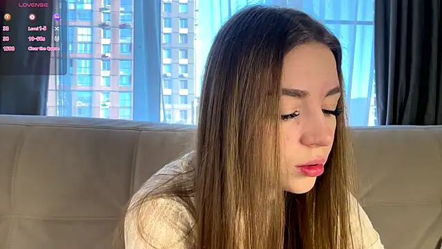 Snapshot of LindaFarmer chatting on 10-08-25, 04:32 LindaFarmer online show from 10-08-25, 04:32