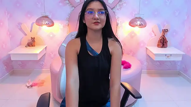 Saraa Skinny online show from 02-12-25, 11:40