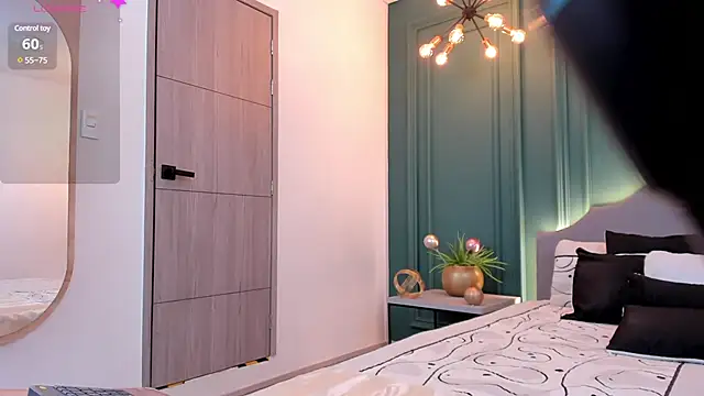 Snapshot of rubyhill_2711 chatting on 01-12-25, 11:04 rubyhill 2711 online show from 01-12-25, 11:04