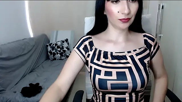 Snapshot of Laura-pervert chatting on 02-03-25, 09:07 Laura-pervert online show from 02-03-25, 09:07