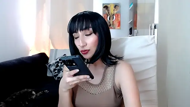 Snapshot of Laura-pervert chatting on 02-23-25, 06:12 Laura-pervert online show from 02-23-25, 06:12