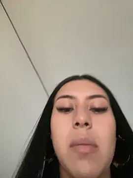 emily 22x online show from 09-17-25, 08:10