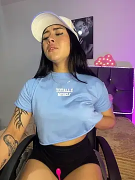 emily 22x online show from 10-12-25, 09:47