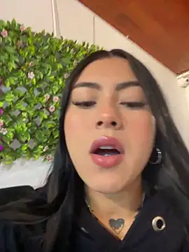 emily 22x online show from 10-28-25, 05:48