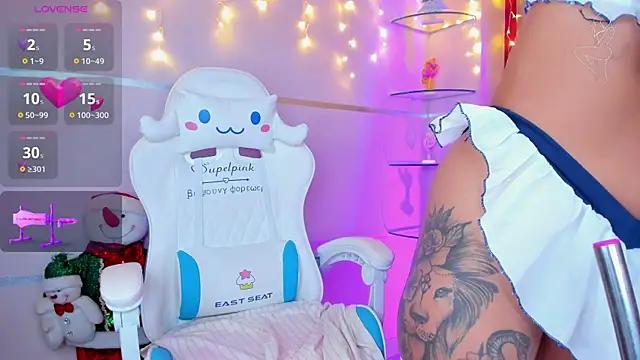 Snapshot of Amber_villalobos_ chatting on 12-24-24, 06:55 Amber villalobos  online show from 12-24-24, 06:55