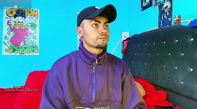 Snapshot of kalivan_voinesscu chatting on 01-21-25, 05:49 kalivan voinesscu online show from 01-21-25, 05:49