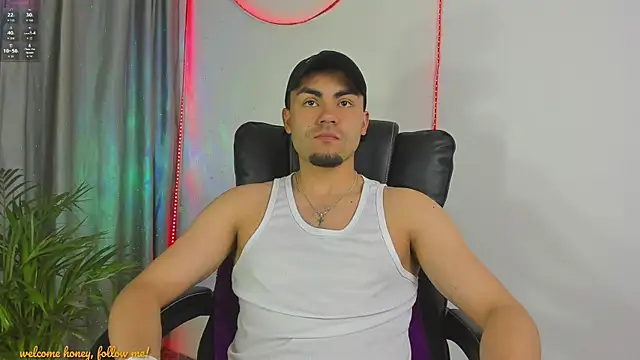 Snapshot of kalivan_voinesscu chatting on 11-11-25, 06:24 kalivan voinesscu online show from 11-11-25, 06:24