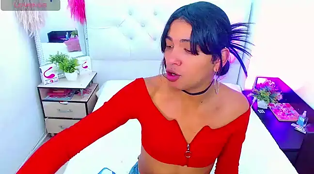 Snapshot of antonela_xxx chatting on 02-05-25, 08:25 antonela xxx online show from 02-05-25, 08:25