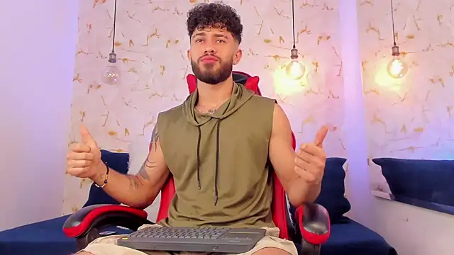 Snapshot of rikkostuff chatting on 09-14-25, 11:20 rikkostuff online show from 09-14-25, 11:20