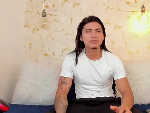 Snapshot of rikkostuff chatting on 09-16-25, 04:46 rikkostuff online show from 09-16-25, 04:46