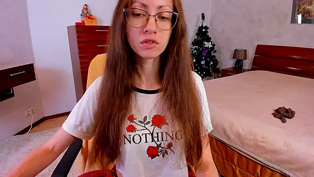 Pantyhose Mila online show from 12-17-25, 08:04