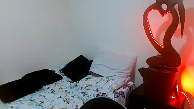 naihroby online show from 12-10-24, 02:27