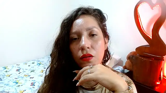 naihroby online show from 12-27-24, 01:00