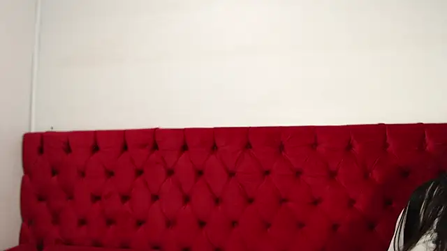 CarolineBrunx online show from 01-12-25, 05:03