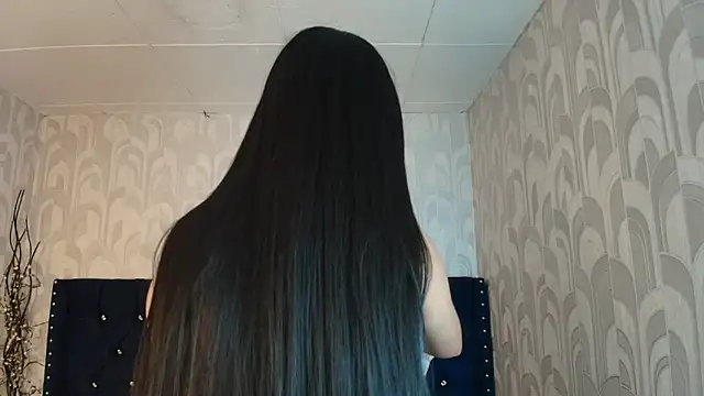 CarolineBrunx online show from 04-24-26, 10:01