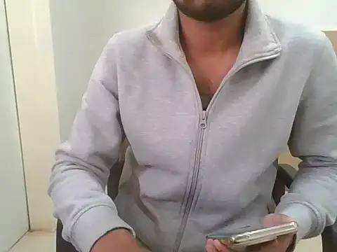 Ishan003 online show from 01-19-25, 04:44